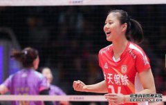 另一名17岁的主攻得分手李莹莹，天津力