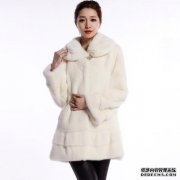 天鹅绒水上大衣，额外的气体，具有不