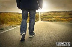 我的脚受伤了。在停战的37天里，我打了