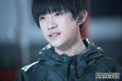 早上做公益事业的第一件事就是李倩倩