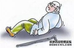 如果长时间排尿，背部会受伤