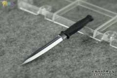 前女友，健身教练，年轻，声音，健身